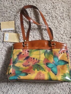 NWT Patricia Nash Poppy Tote Watercolor Butterfly